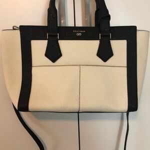 Cole Haan Black and Cream Leather Women's Shoulder/Hand Bag